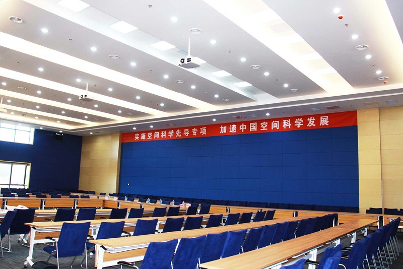 會議室音響設(shè)備連接時如何避免電流聲