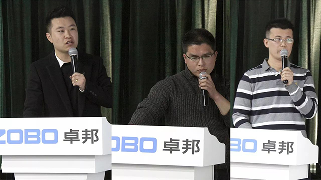 技術(shù)部經(jīng)理大劉偉、小劉偉、推廣部經(jīng)理張曉峰